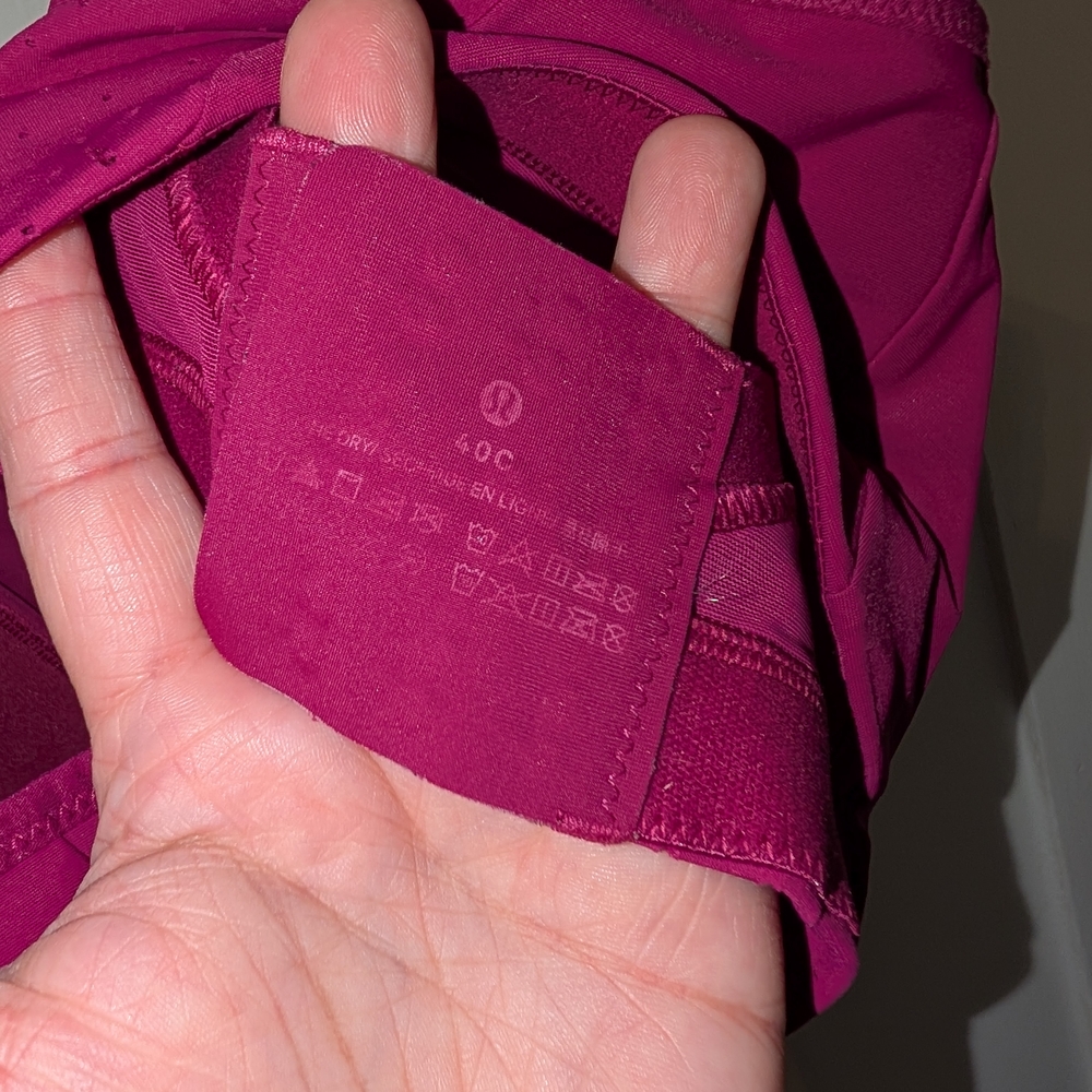 Lululemon Run Times Ripened Raspberry 40C EUC - Picture 9 of 9